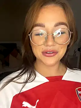 MissPixieRae online show from 10-26-25, 08:59