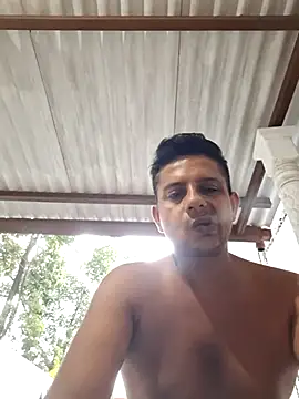 Snapshot of shani_taniya chatting on 09-24-25, 12:19 shani taniya online show from 09-24-25, 12:19