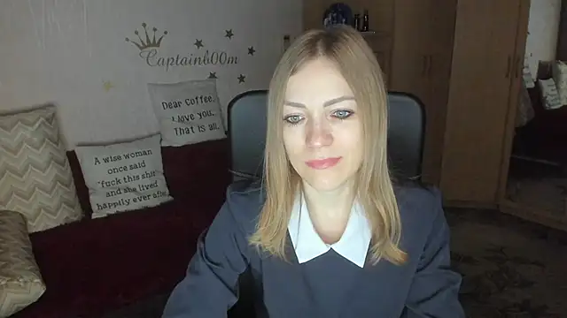 Tiffany Bates online show from 11-02-25, 03:20