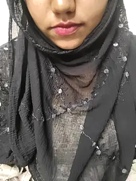 Snapshot of Miss_Rose__ chatting on 09-27-25, 02:55 Miss Rose online show from 09-27-25, 02:55