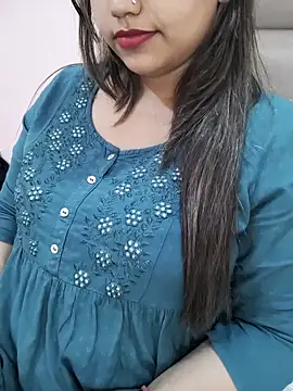 Snapshot of Miss_Rose__ chatting on 11-14-25, 02:05 Miss Rose online show from 11-14-25, 02:05