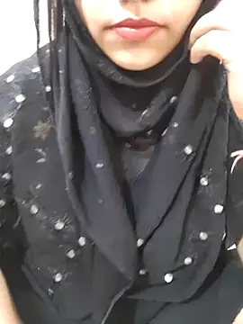 Snapshot of Miss_Rose__ chatting on 11-22-25, 10:09 Miss Rose online show from 11-22-25, 10:09