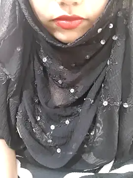 Snapshot of Miss_Rose__ chatting on 11-25-25, 06:52 Miss Rose online show from 11-25-25, 06:52