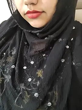 Snapshot of Miss_Rose__ chatting on 03-19-26, 05:33 Miss Rose online show from 03-19-26, 05:33