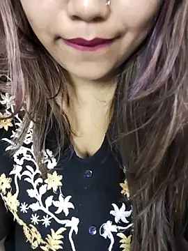Snapshot of Miss_Rose__ chatting on 03-19-26, 05:39 Miss Rose online show from 03-19-26, 05:39