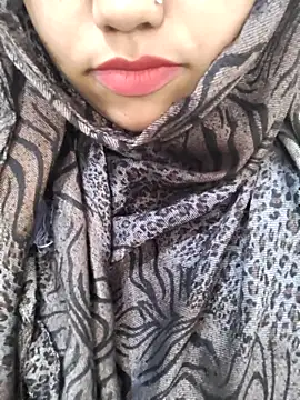 Snapshot of Miss_Rose__ chatting on 05-04-26, 08:54 Miss Rose online show from 05-04-26, 08:54
