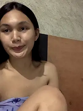 Snapshot of FelicityLincoln chatting on 11-24-25, 12:49 FelicityLincoln online show from 11-24-25, 12:49