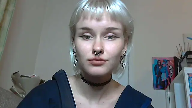 Paradoxy  online show from 10-11-25, 08:51