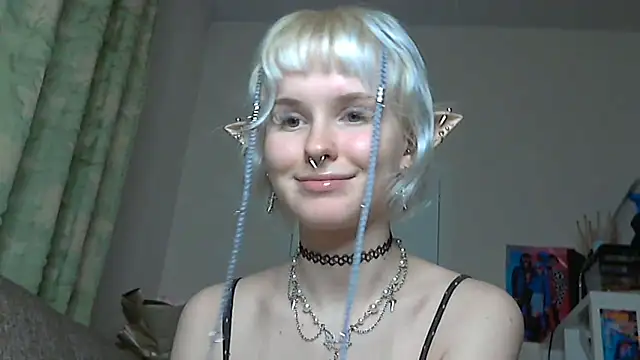 Paradoxy  online show from 12-21-25, 08:38