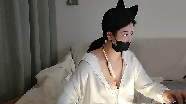 Snapshot of xinyin6666 chatting on 11-14-25, 11:20 xinyin6666 online show from 11-14-25, 11:20