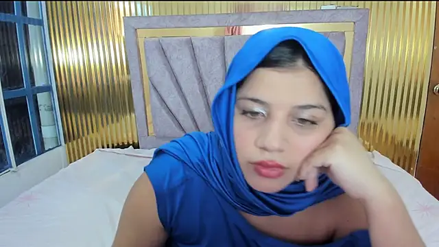 Amyra Rasi online show from 01-06-26, 07:17