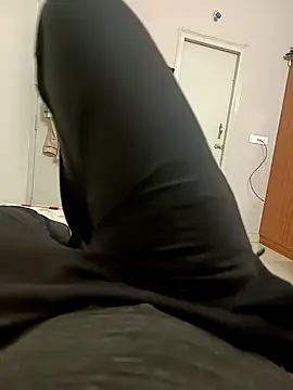 Snapshot of ramboram897 chatting on 09-30-25, 03:50 ramboram897 online show from 09-30-25, 03:50