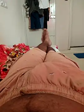 Snapshot of ramboram897 chatting on 10-02-25, 07:04 ramboram897 online show from 10-02-25, 07:04