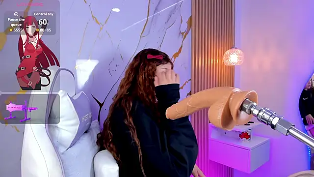 Snapshot of meridacute_ chatting on 10-19-25, 07:25 meridacute online show from 10-19-25, 07:25