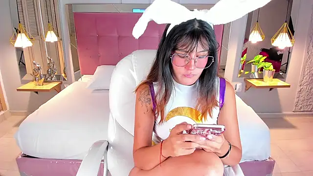 LillyWillss online show from 11-30-25, 12:31