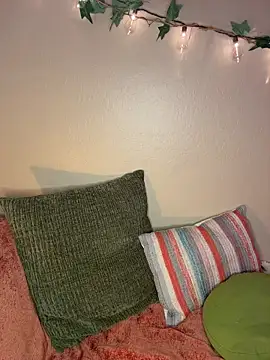 DesertLuxe online show from 01-15-26, 07:28