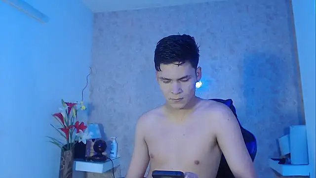 Aaron Foxxx online show from 09-27-25, 12:43