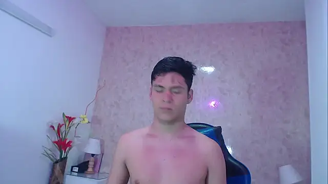 Aaron Foxxx online show from 10-09-25, 12:58