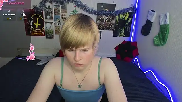 Cattie w  online show from 01-07-26, 01:08