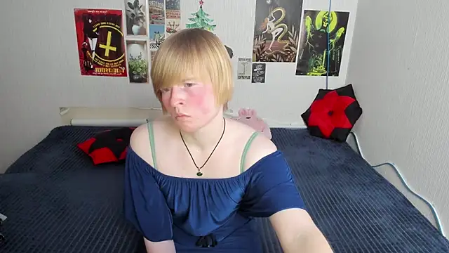 Cattie w  online show from 02-28-26, 01:17