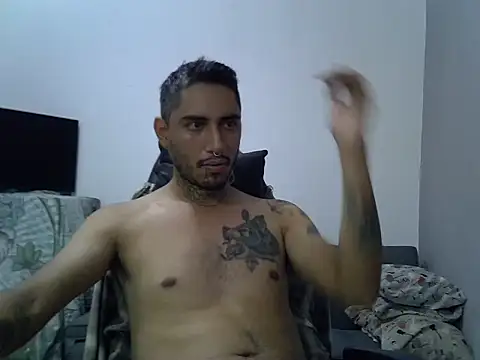 Snapshot of Astro_Game chatting on 10-10-25, 03:38 Astro Game online show from 10-10-25, 03:38