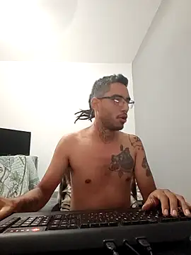 Snapshot of Astro_Game chatting on 10-10-25, 08:52 Astro Game online show from 10-10-25, 08:52