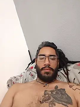 Snapshot of Astro_Game chatting on 01-10-26, 08:49 Astro Game online show from 01-10-26, 08:49