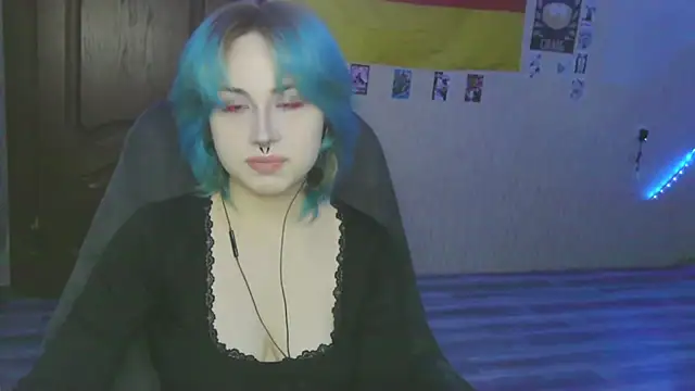 LeisaHopperstad online show from 02-16-26, 02:13