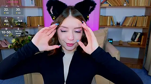  Amelia Shine  online show from 11-30-25, 02:48