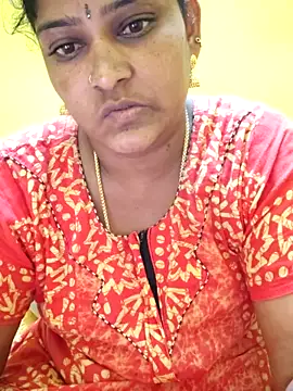 navyasree143 online show from 10-25-25, 01:57