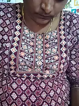 navyasree143 online show from 12-02-25, 08:08