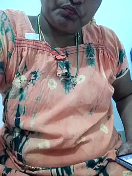 navyasree143 online show from 02-04-26, 04:13