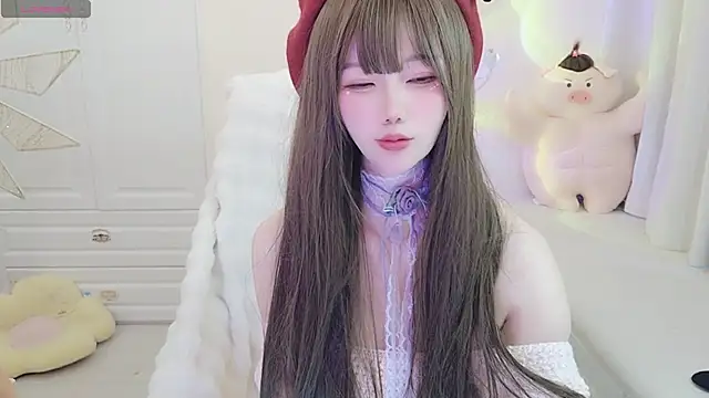 Snapshot of Coco-Di chatting on 12-14-25, 04:07 Coco-Di online show from 12-14-25, 04:07