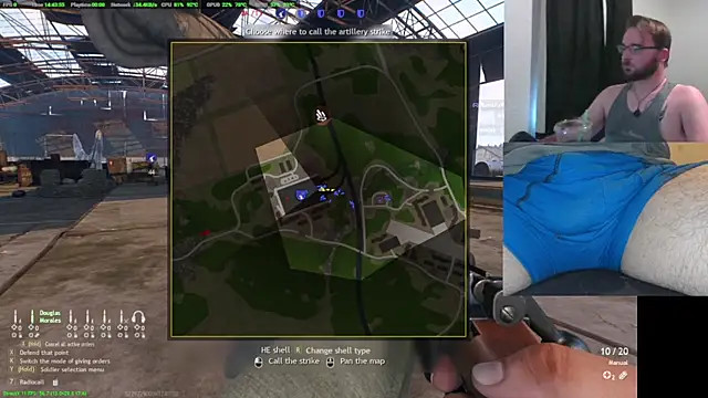 Snapshot of bear8t chatting on 10-24-25, 09:44 bear8t online show from 10-24-25, 09:44