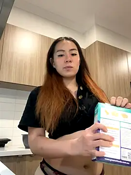 blueburrypie online show from 12-04-25, 01:42