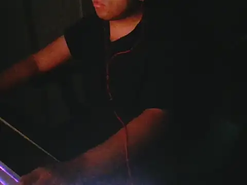 Snapshot of sebas_sexo_goloso chatting on 10-12-25, 04:28 sebas sexo goloso online show from 10-12-25, 04:28