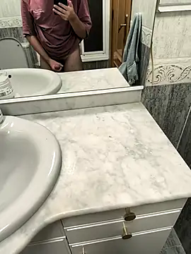 Snapshot of sebas_sexo_goloso chatting on 10-15-25, 11:49 sebas sexo goloso online show from 10-15-25, 11:49