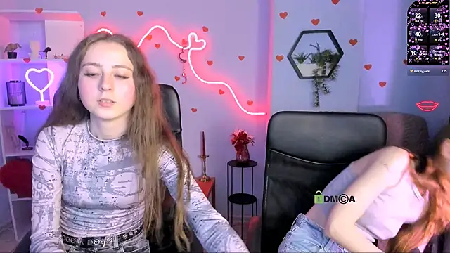 rebecca smile online show from 04-18-26, 07:58