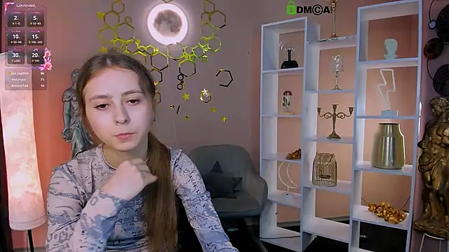 Snapshot of rebecca_smile chatting on 07-07-26, 02:43 rebecca smile online show from 07-07-26, 02:43