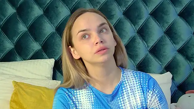 AnitaVenture online show from 10-01-25, 04:07