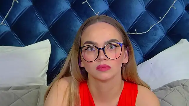 AnitaVenture online show from 12-21-25, 04:19