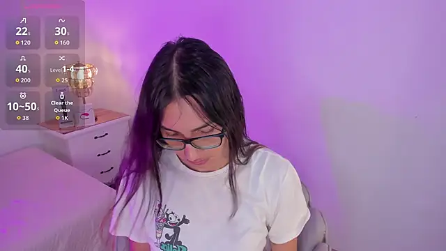 Snapshot of cherrylady_02 chatting on 11-05-25, 12:05 cherrylady 02 online show from 11-05-25, 12:05