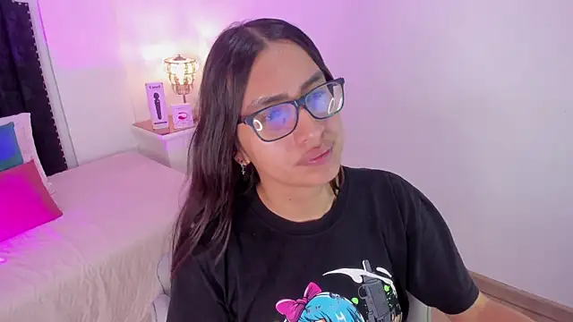 Snapshot of cherrylady_02 chatting on 11-07-25, 11:54 cherrylady 02 online show from 11-07-25, 11:54