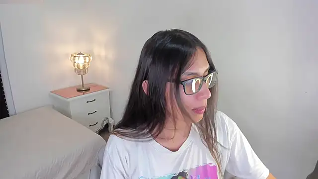 Snapshot of cherrylady_02 chatting on 11-15-25, 12:56 cherrylady 02 online show from 11-15-25, 12:56