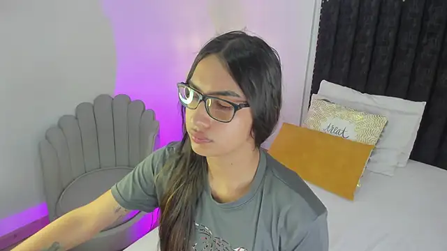 cherrylady 02 online show from 12-21-25, 12:34