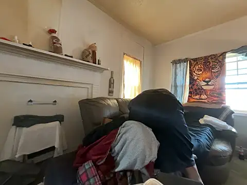 ThrowedWorldWide online show from 02-19-26, 06:04