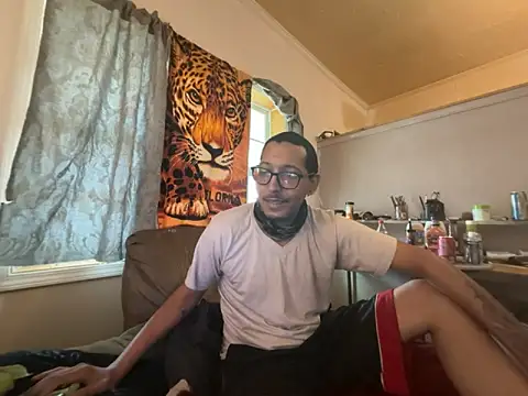 ThrowedWorldWide online show from 03-15-26, 03:40