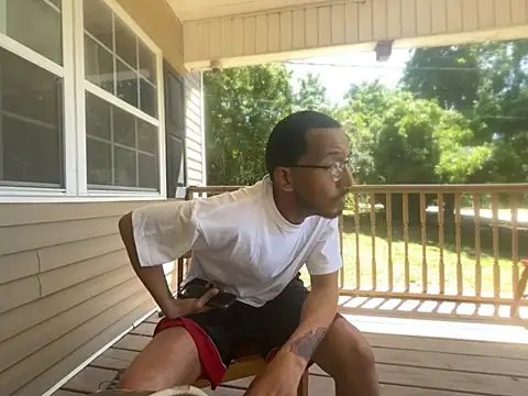 ThrowedWorldWide online show from 04-17-26, 05:16