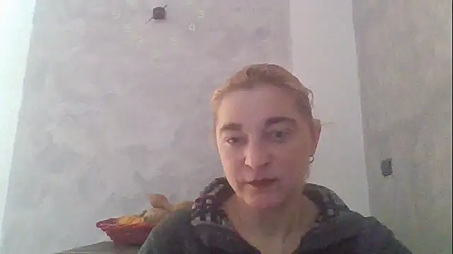 Snapshot of GoldenAngelMilf chatting on 02-26-26, 12:37 GoldenAngelMilf online show from 02-26-26, 12:37