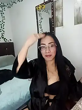 YaraDuartee online show from 01-15-26, 12:59